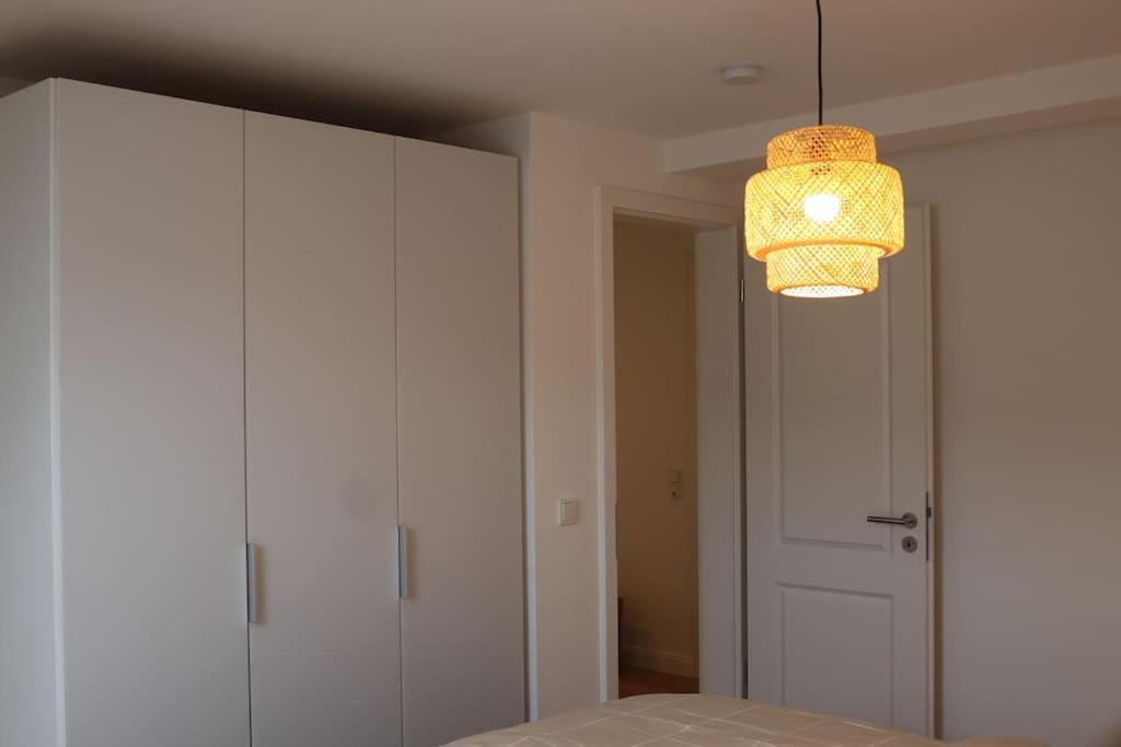 Helles Apartment Mit Balkon In Toplage! ทราเบิน-ทราร์บาค ภายนอก รูปภาพ